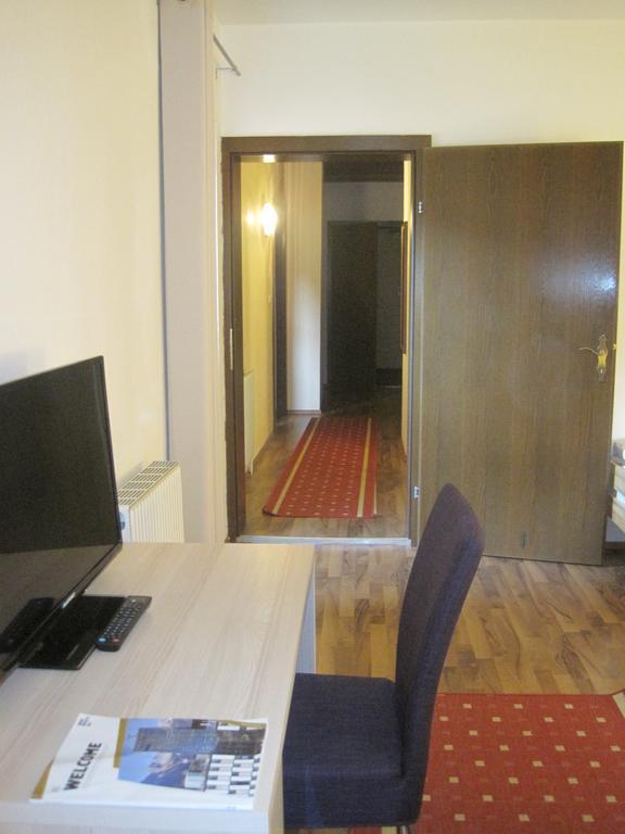 The Art & Sport Hotel Инсбрук Экстерьер фото