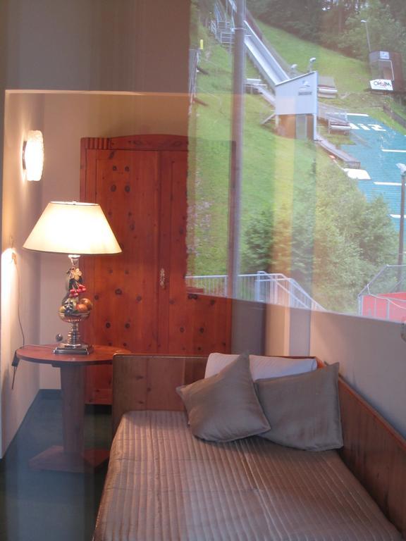 The Art & Sport Hotel Инсбрук Номер фото